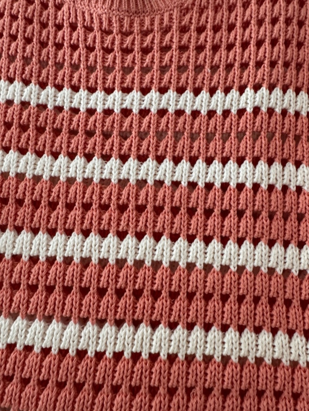 GAP Coral and White Striped Scoop-Neck Knit Top - Picture 2 of 5